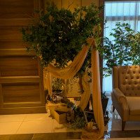 披露宴会場の前