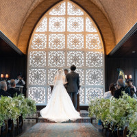 白、緑、茶色が基調となっていて、落ち着いた雰囲気