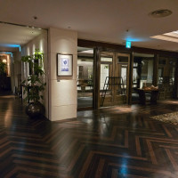 エントランス内