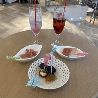 ウェルカムパーティーのお料理とドリンク