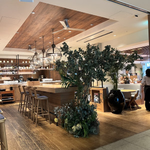 常設での緑もあり、柔らかい雰囲気でした。|770228さんのLos Angeles balcony(ロサンジェルスバルコニー)の写真(2548623)