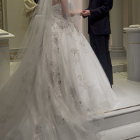 チャペル　衣装