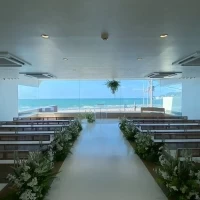 海が見えて、とても素敵な景色でした。この景色を見て決めました