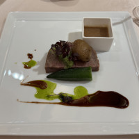 お肉料理がとても美味しかったです。