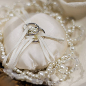 リングピロー！式場で無料で貸してくれました|770453さんのLUCIS（ルーキス）の写真(2542910)