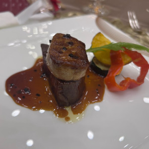 お肉も柔らかくフォアグラが大きくて良かったです|770471さんのアールベルアンジェ名古屋の写真(2534157)