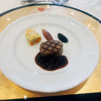 メイン料理の試食（試食の為少し小さなサイズ）