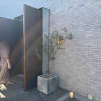 チャペル扉（外側から撮影）