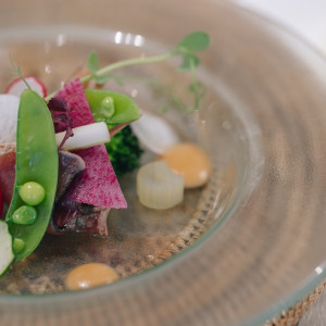 鰹のタタキ
にんにく醤油ドレッシング|770568さんのティアラ ザ ガーデンハウス(Tiara THE GARDEN HOUSE)の写真(2534957)