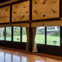 エミールから見える庭園