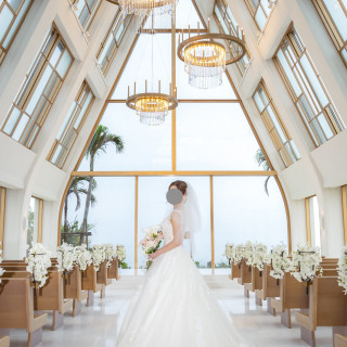 入口から見たチャペルの内装