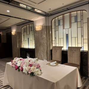 新郎新婦の席|770649さんのCENTURY COURT Marunouchi（明治生命館内・国指定重要文化財）の写真(2535374)