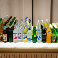 ボトルドリンクでカジュアルに乾杯できる