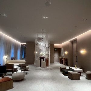 ロビーの全体|770693さんのニーズ青山 by T&G WEDDING (旧 青山迎賓館)の写真(2538072)