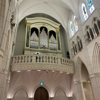 パイプオルガンが素敵でした。