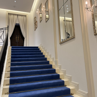 披露宴会場の階段