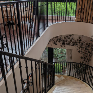 披露宴会場の階段|770855さんの南青山サンタキアラ教会の写真(2536409)