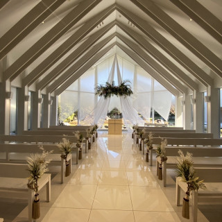 チャペルです。自然光が多く入ります。