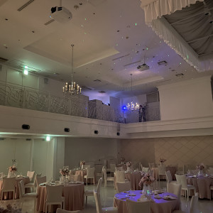 スターレーザーも綺麗でおすすめの演出です。|770979さんのアルカンシエル横浜 luxemariage(アルカンシエルグループ)の写真(2537223)
