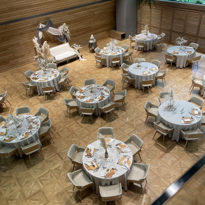 温もりが感じられる披露宴会場です。|771047さんのCentral Terrace TOKYO（セントラル テラス トーキョー）の写真(2537604)