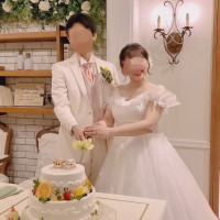 ケーキ入刀シーン