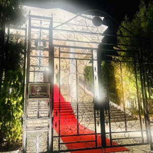 大階段|771109さんのベイサイドパーク迎賓館（千葉みなと）/テイクアンドギヴ・ニーズウェディングの写真(2599152)