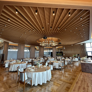 披露宴会場|771129さんのノートルダム大阪ONE/FIVESTAR WEDDINGの写真(2538111)