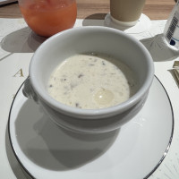 トリュフ薫るスープ