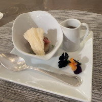 華やかなお料理◎