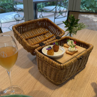 ガーデンで提供される軽食。