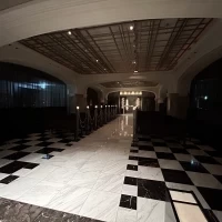 明るさは調節可能。写真は暗い時。