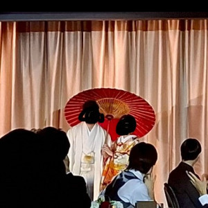 番傘で登場|771503さんのKOTOWA 鎌倉 鶴ヶ岡会館(コトワ 鎌倉 鶴ヶ岡会館)の写真(2539670)