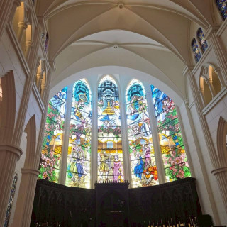 ステンドグラスが素敵です