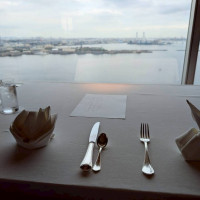 試食会場、ホテルからの眺望