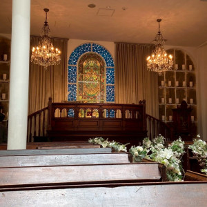 段が高いので、会場後部からも見える|771552さんのラ・バンク・ド・ロア(横浜市指定有形文化財)の写真(2539819)