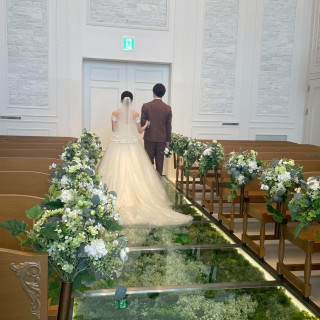 チャペルでのバージンロードの雰囲気。