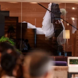 階段から降りてくる演出も。|771632さんのNIIGATA MONOLITH ～新潟モノリス～の写真(2547465)