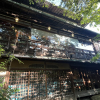 歴史感じる建築外観