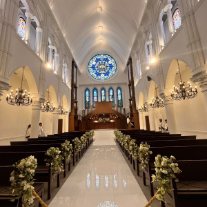 天井がかなり高いです。|771753さんのアルカンシエル luxe mariage 大阪（アルカンシエルグループ）の写真(2540679)