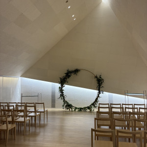 本当にシンプルなチャペル|771802さんのMIRAIE Wedding(ミライエウエディング)の写真(2540979)