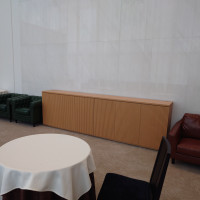 ウェルカムスペースで、待合室の中にあります。