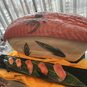 ケーキ入刀の代わりにお寿司を用意してもらいました|771945さんのホテルロイヤルクラシック大阪の写真(2552949)