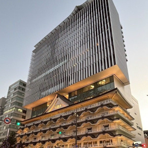 外観(夕方)|771945さんのホテルロイヤルクラシック大阪の写真(2552939)