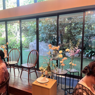 披露宴会場とガーデンの写真