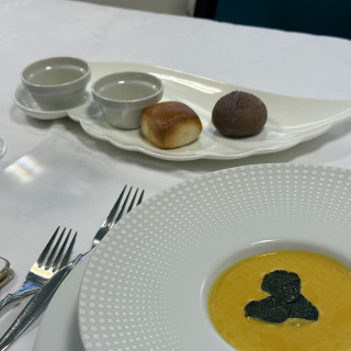 試食できたパンとスープ