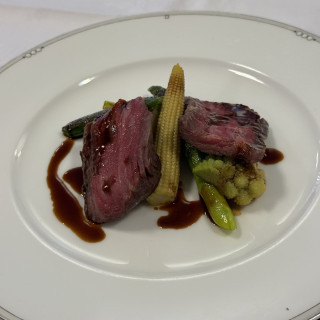 試食できたメイン肉料理