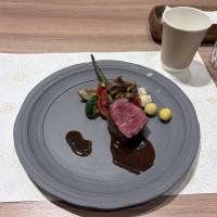 試食のメイン料理(肉)