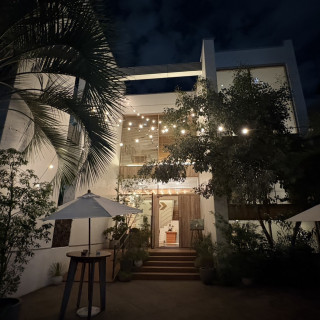 外から見てもお洒落でした。