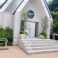 独立型のチャペルの外観です。