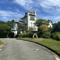 外観は遠くから見ても綺麗